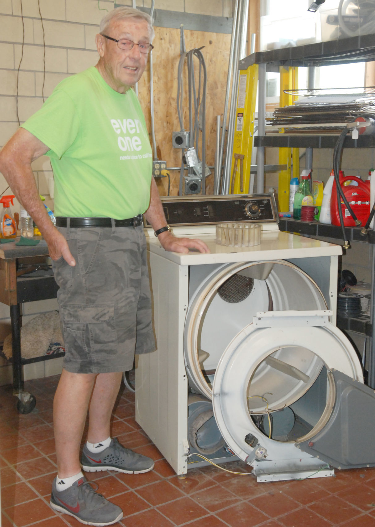 Man with dryer 2019